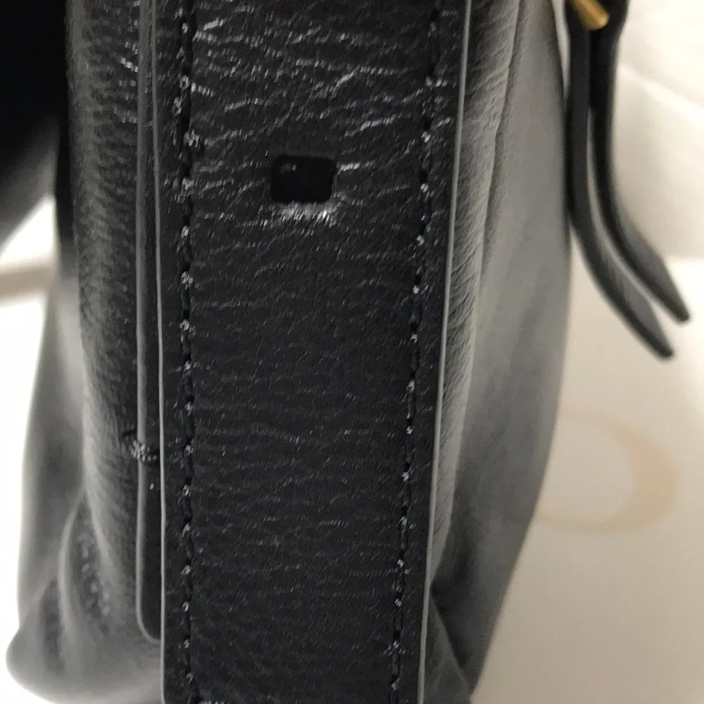 Fossil leather crossbody bag with adjustable strap and aged bronze hardwa. NWOT - Picture 7 of 10